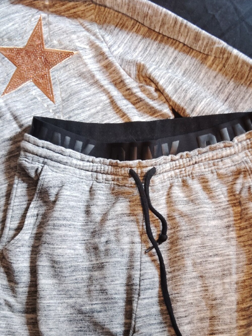 PINK Victoria's Secret Gray Jogger Set with Rose-Gold Star Accents S NEW - Picture 3 of 9